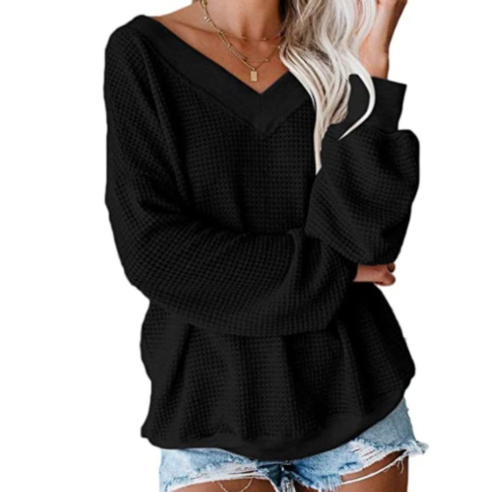 NWT Waffle Knit V-Neck Slouchy Oversized Sweater - Picture 2 of 5